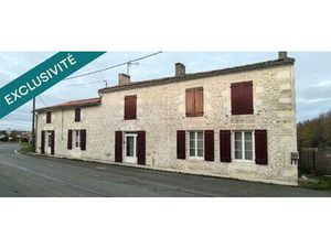 Entre LOULAY et VILLENEUVE LA COMTESSE