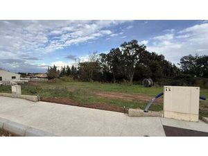 Terrain constructible viabilisé à vendre