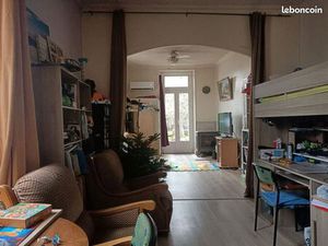 Maison de Caractère Tuffeau 1891  DOUBLE VITRAGE  Garage  Centre-Ville