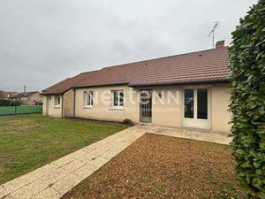 Location Maison à La Flèche (72200) : à louer / 103m² La Flèche