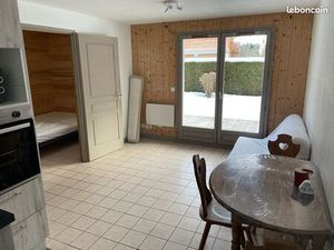 Appartement meublé 2 pièces – 29 m² – RDC avec terrasse