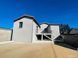 Maison T4 avec jardin à Montrond-les-Bains
