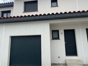 Charmante villa 3 faces avec garage - construction de 2024 - disponibilite Décembre 2025