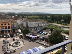 A louer appartement T3 80m2 hyper centre