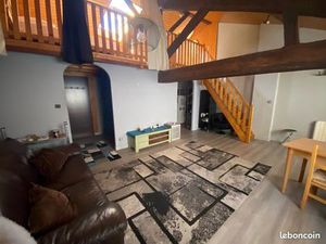 T2 mezzanine meublé - 45m2 - centre Tullins