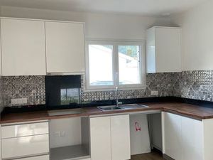 Maison neuve a CADAUJAC 3 chs jardin