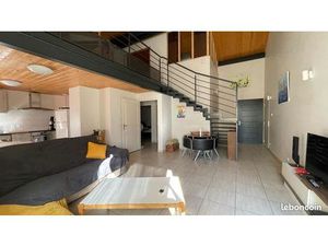 Maison centre ville avec jardin et garage