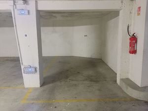 Parking/box 8 m² Orléans