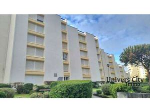 Vente Appartement T1 à Saint-Jean-De-Monts Centre Ville-Plage (85160) : à vendre T1 / 15m²