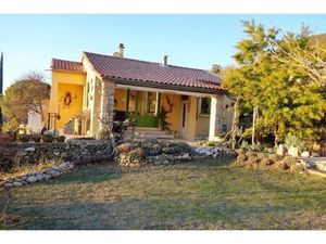 DRÔME - Jolie villa sur 973 m2 avec piscine hors-sol  jaccuzi  garage et vue