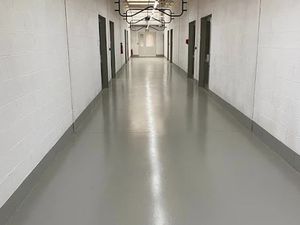 Location locaux professionnels 78 m² à Cosnes-et-Romain (54400)  1 850 €