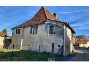 Location maison  m² T-4 à Escoire  694 €