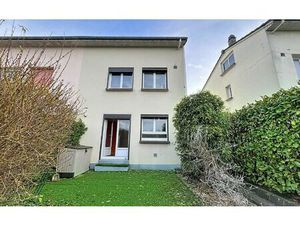 Location maison  90 m² T-4 à Petit-Couronne  945 €