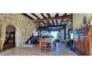 Magnifique ferme Chalossaise de 364m2 entièrement restaurée