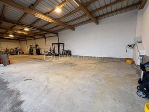 Local de stockage de 201 22 m² à Ascain