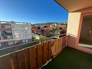 Secteur Chalonnax - Appartement 4 pièces de 85 m² avec balcon