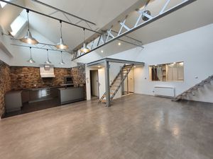 A vendre superbe Loft en duplex ! 6 pièces  3 chambres  115m