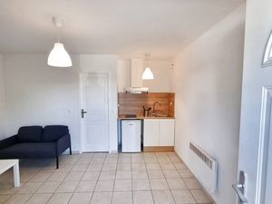 T2 31m² meublé avec cour