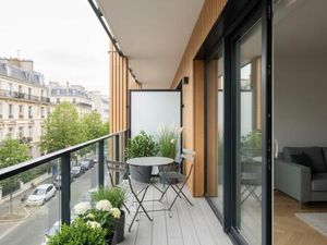 PANTIN / AVENUE JEAN JAURÈS – APPARTEMENT 4 PIÈCES AVEC BALCON ET JARDIN D’HIVER