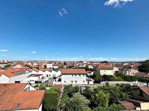 Appartement avec balcon à Vendre Roanne 3 pièce(s) 60 m2