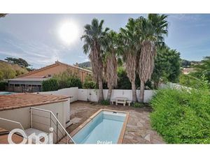 Maison Évenos 127 m² T-5 à vendre  390 000 €