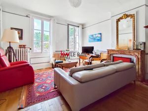 Pontoise : Maison bourgeoise 217 m² sur 770m² de terrain