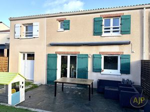 Maison 6 pièce(s) 104 m2