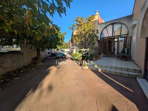 Vente villa 7 pièces 266 m² à Narbonne (11100)  380 000 €