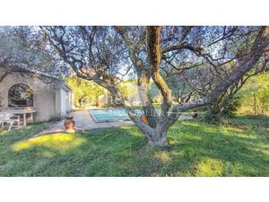 Vente maison 5 pièces 102 m² à Saint-Siffret (30700)  398 000 €