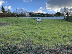 A vendre Terrain Viabilisé parcelle de 1000 m2 A cheffois