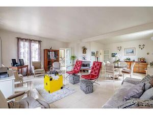 Maison de 7 pièces de 220 m² située à Sarcelles