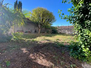 Maison avec atelier d'artiste  jardin