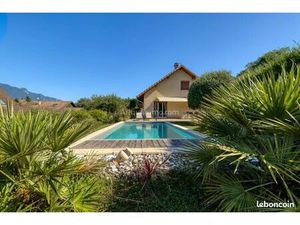 Maison 6 pièces 140 m²