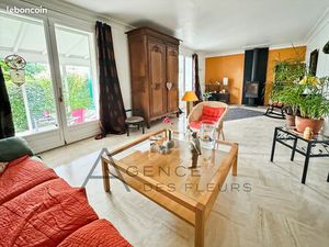 Maison 7 pièces 159 m²