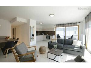 Maison duplex 3 chambres avec jardin et parking – Roubaix Centre