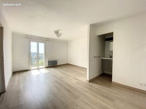 Studio 27m2 avec balcon