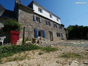 À louer / En colocation — Longère bretonne vue mer  terrain & forêt  entièrement équipée