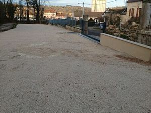 Parking gareTGV. Montbard