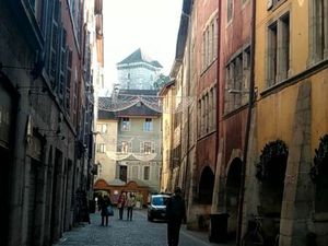 Charment Duplex Annecy 18 rue Filaterie