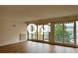 Location appartement  101.84 m² T-5 à Plaisir  1 400 €