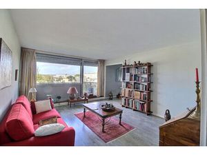 Appartement Massy 4 pièce(s) 83.40 m2 utiles (81.12 m² carrez) avec balcons cave et parkin