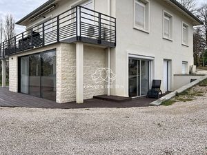 Exclusivité Appartement rez-de-jardin à St Didier au Mont d'Or