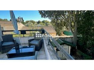 Salon de Provence   Bel Air   3 pièces 63 m2   terrasse 16m2   Garage privatif plus statio