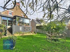 Maison Fougeres 6 pièce(s) 116 m2