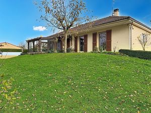 Grande Maison sur sous-sol à St Martin Le Vieux