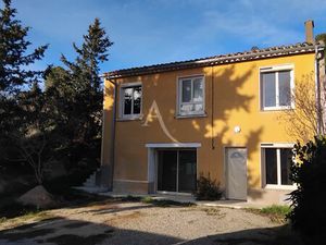 Vente maison 3 pièces  82.50m²  Montlaur