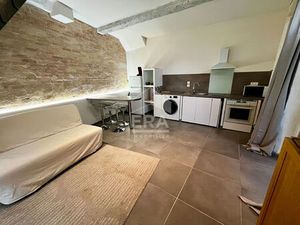 A LOUER Entraigues Sur La Sorgue Appartement meublé 2 pièce(s) 40 m²