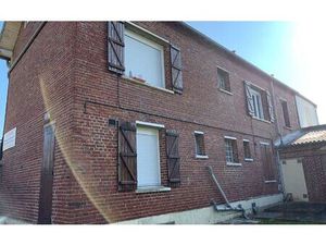 Location appartement  m² T-1 à Faverolles  435 €