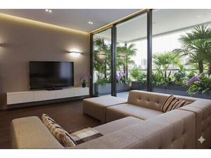 Jardin d’hiver en hauteur et lumière douce