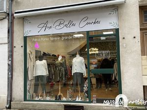 A louer à COGNAC Zone piétonne - Local de 24m2 avec vitrine